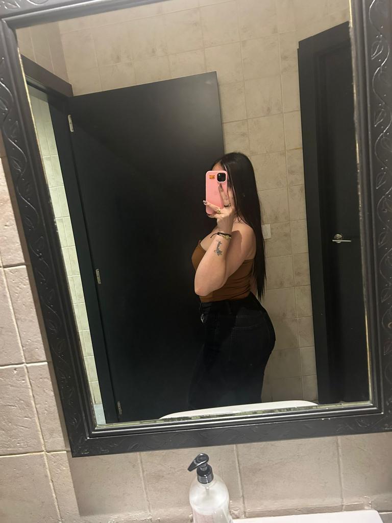 Chica busca chico en Jaén: 