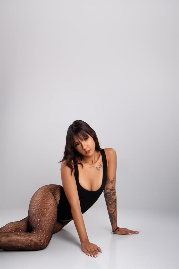 Chica busca chico en Granada: 