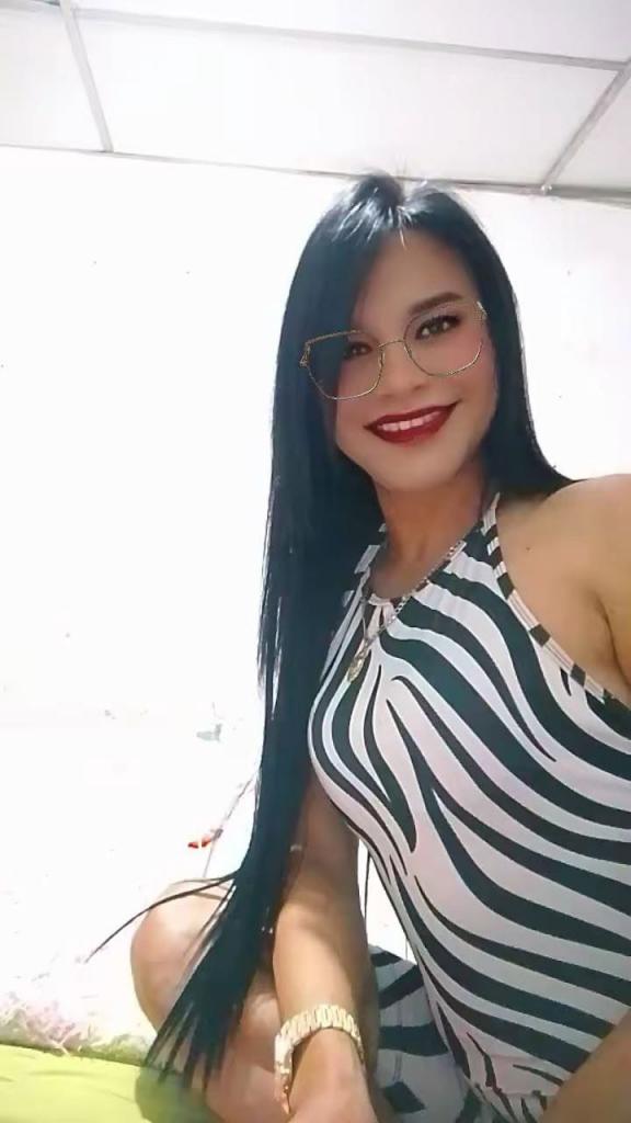 658596027: Transexual en León