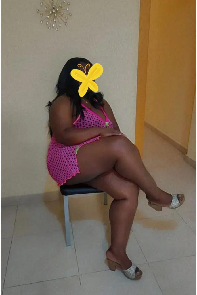 692572474: Chica busca chico en Valencia