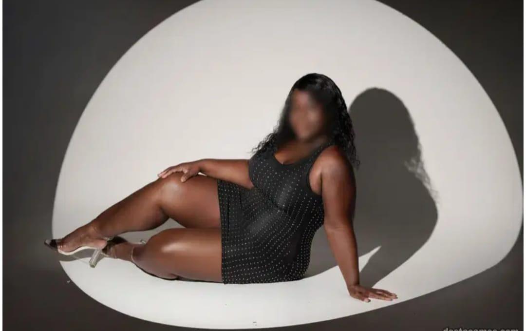 692572474: Chica busca chico en Valencia