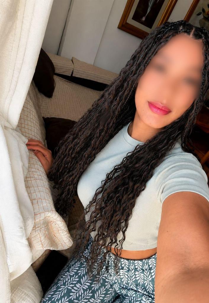 Chica busca chico en Huelva: 