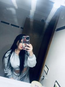 667412213: Chica busca chico en Pontevedra