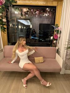 672156130: Transexual en Barcelona