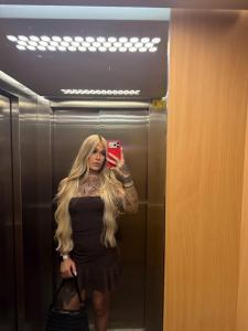 613360843: Transexual en Ibiza