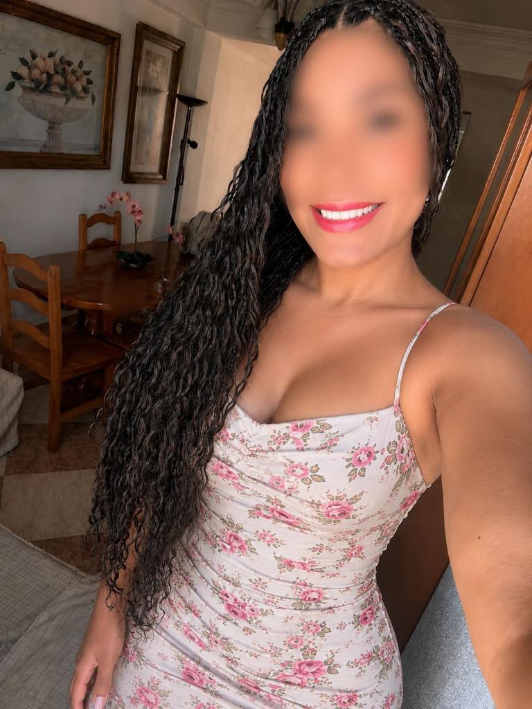 Chica busca chico en Huelva: 