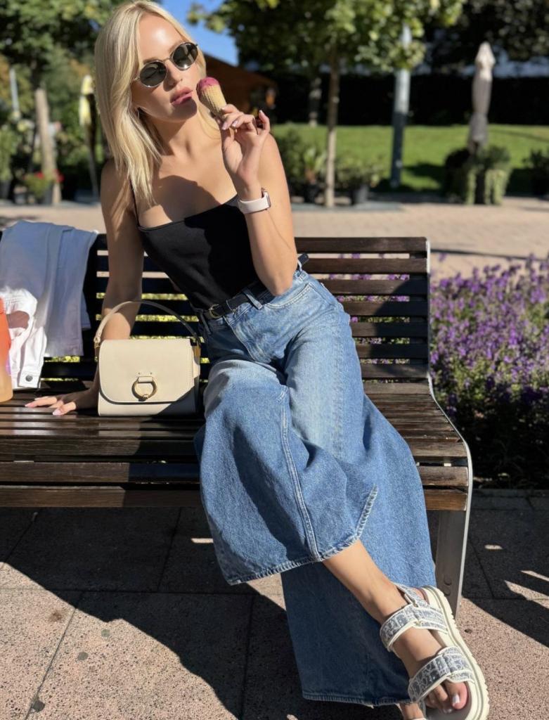 Chica busca chico en Almería: 