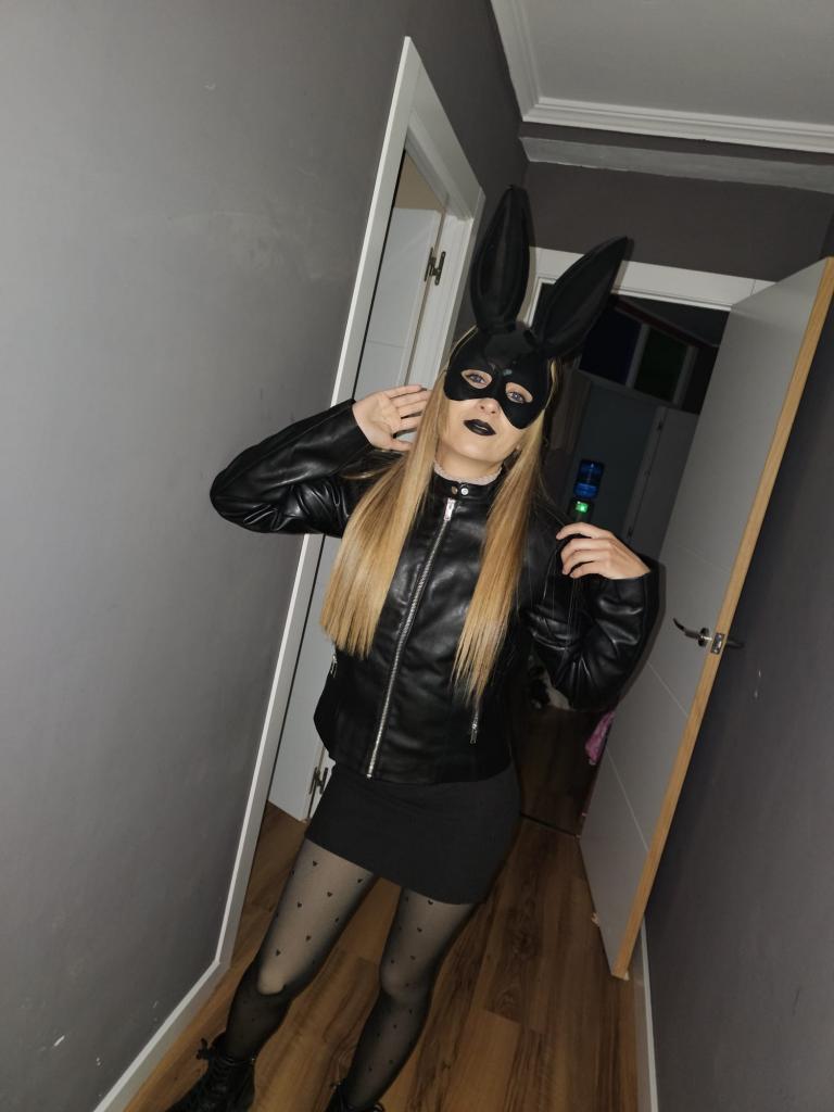 Chica busca chico en Jaén: 