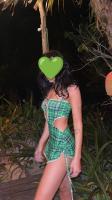 613897034: Chica busca chico en Gerona