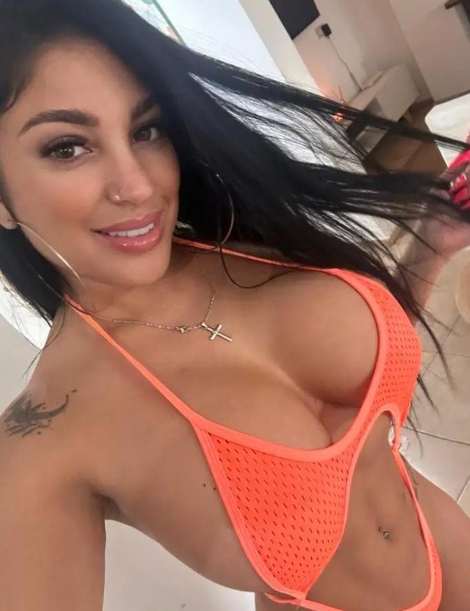 Chica busca chico en Jaén: 