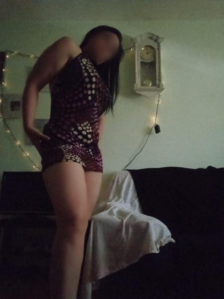 Chica busca chico en Asturias: 