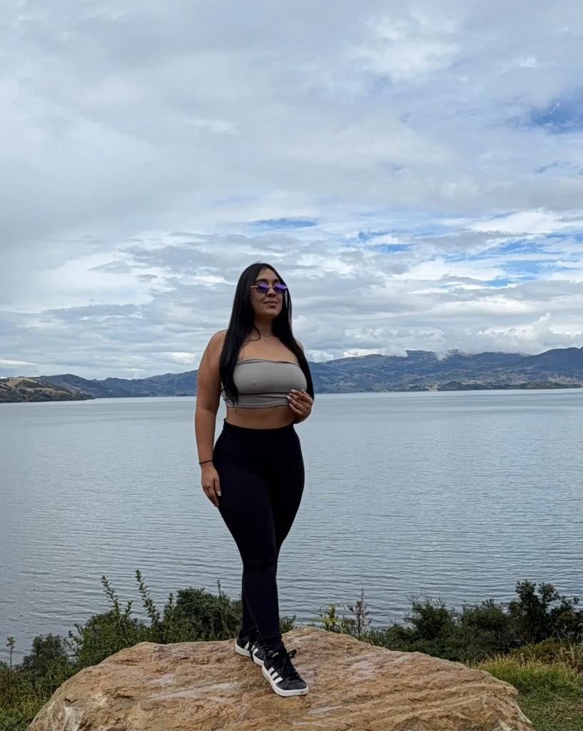 Chica busca chico en La Coruña: 