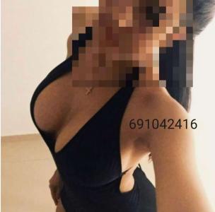 691042416: Chica busca chico en La Coruña