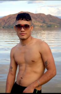 610439941: Chico busca chica en Madrid