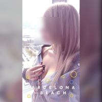 677646624: Chica busca chico en Barcelona