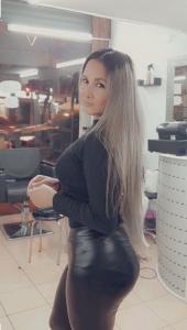 610692562: Chica busca chico en Madrid