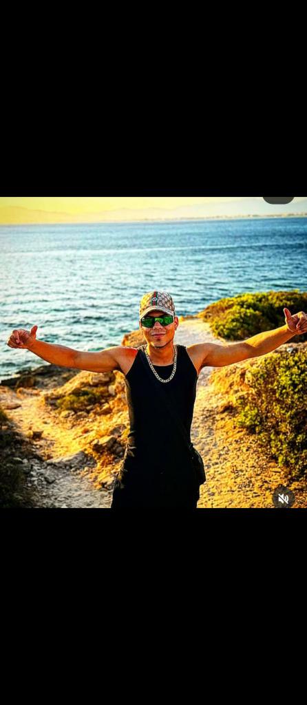 Chico busca chica en Mallorca: 