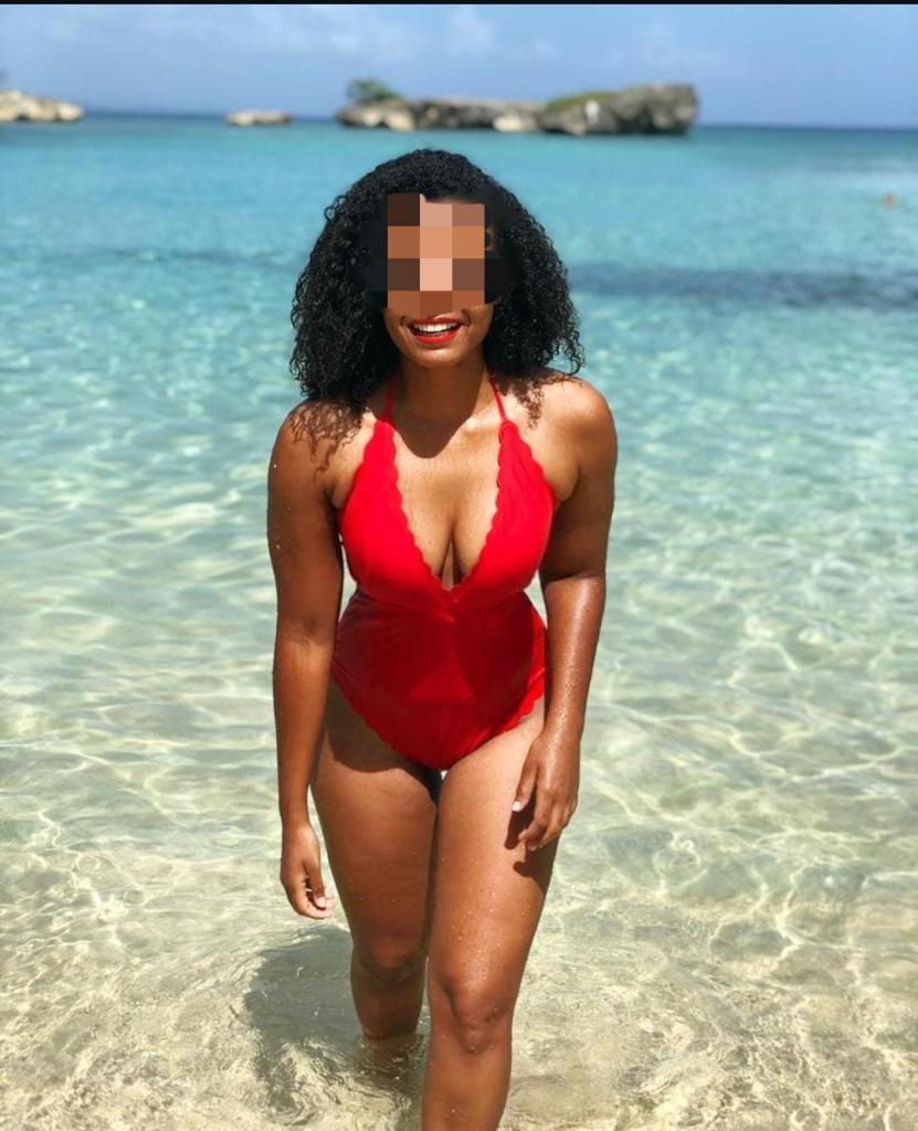 Chica busca chico en Tenerife: 