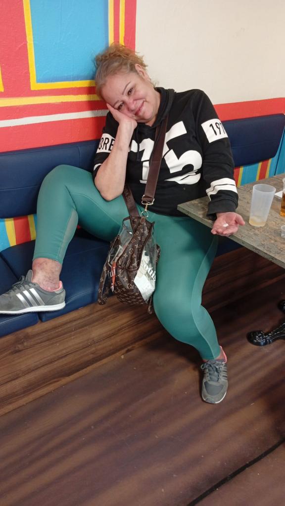 Chica busca chico en Sevilla: 