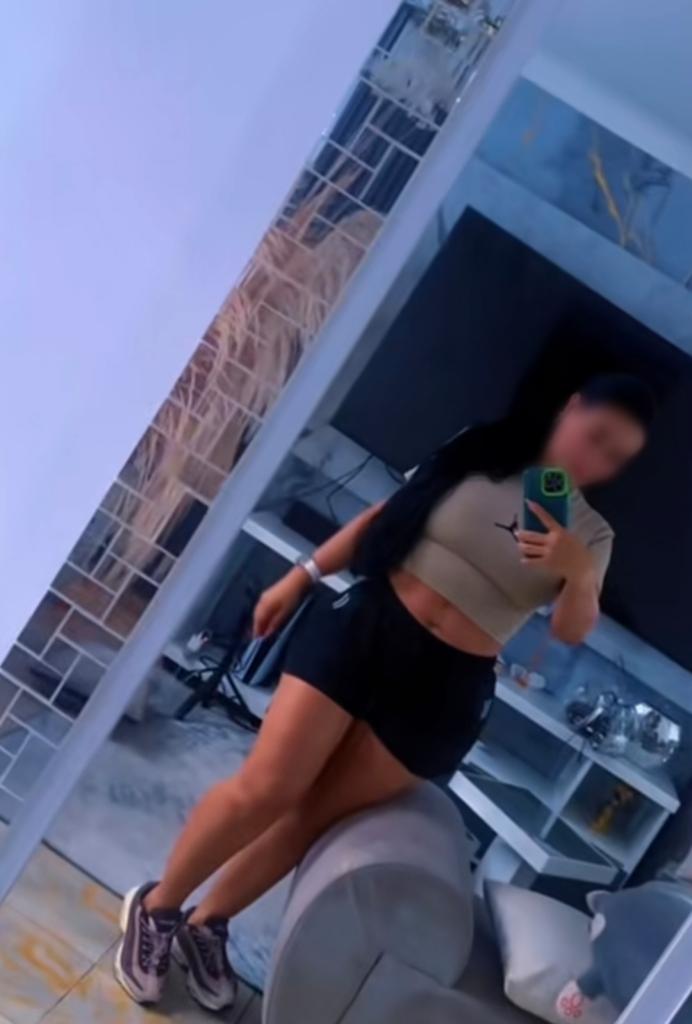 Chica busca chico en Sevilla: 