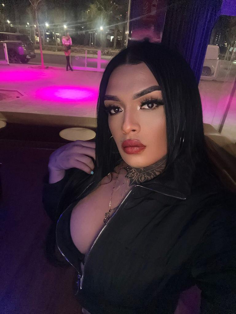 642876457: Transexual en Mallorca