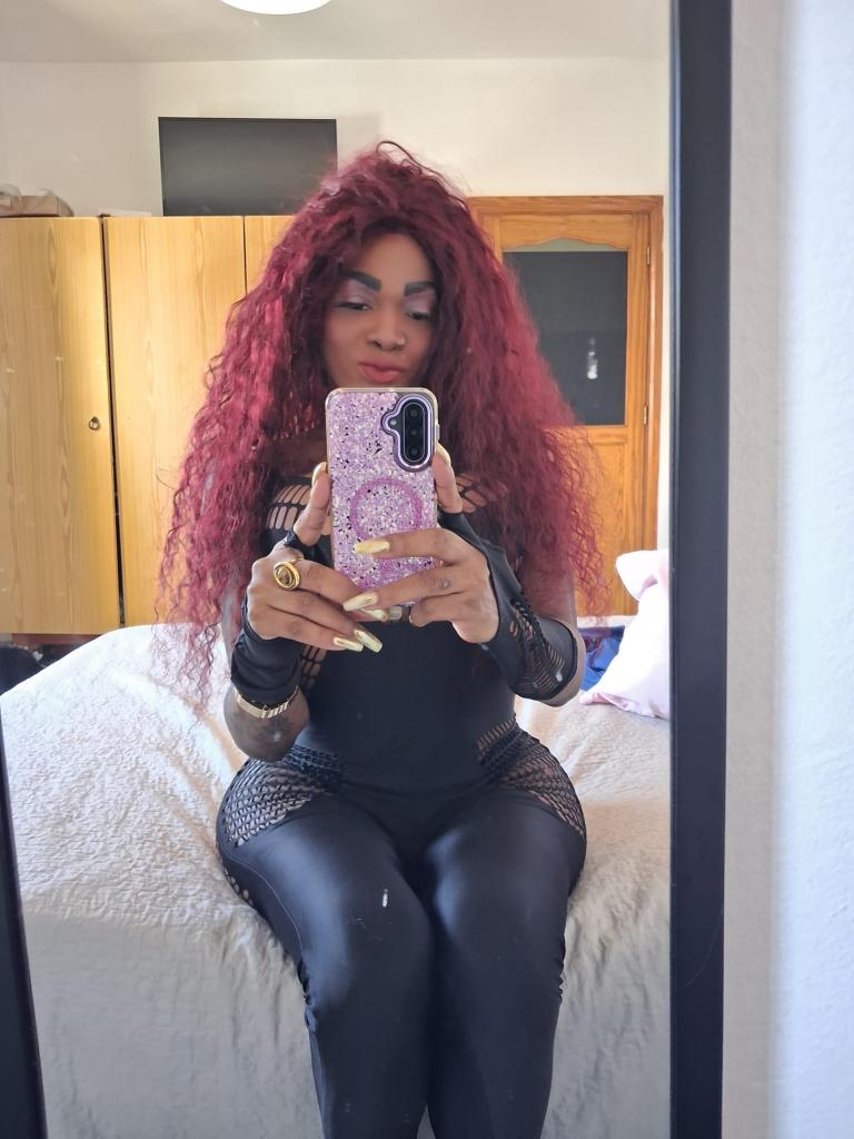614911233: Travesti en Sevilla
