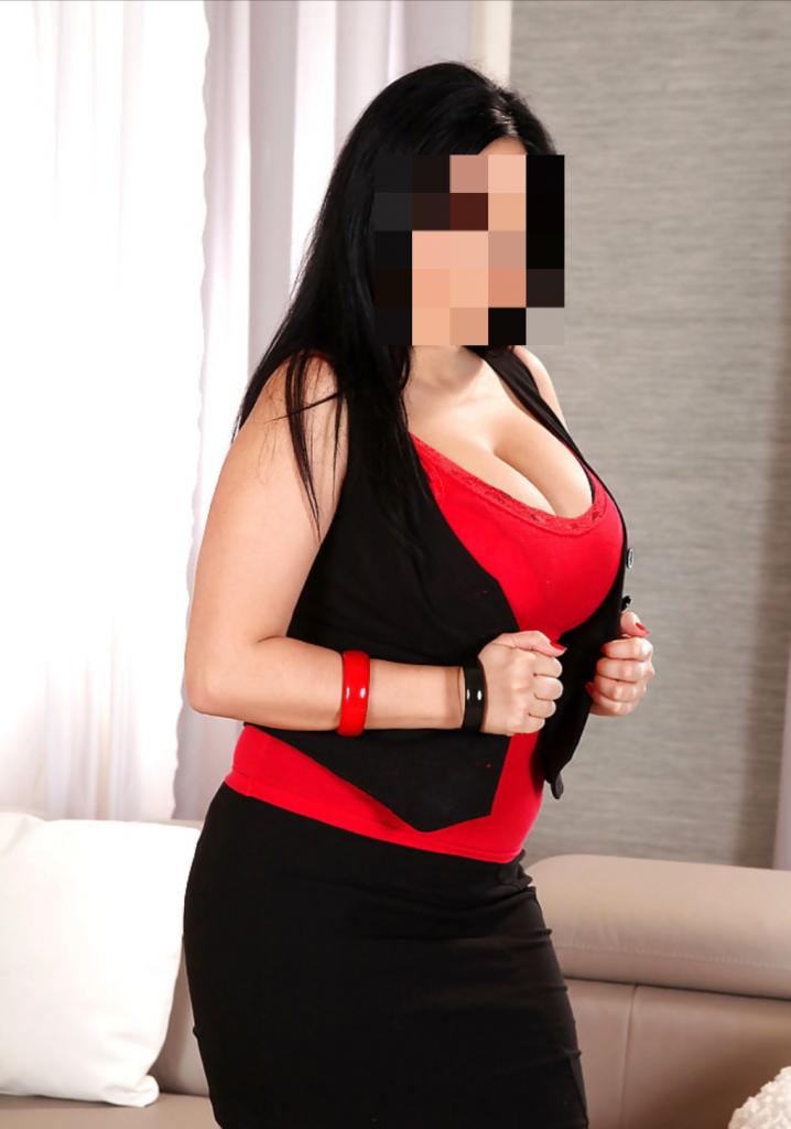 Chica busca chico en Barcelona: 