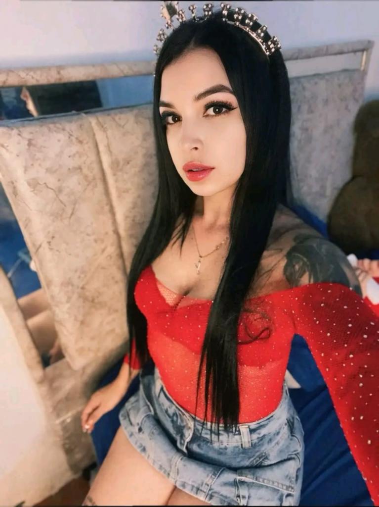 Chica busca chico en Tenerife: 