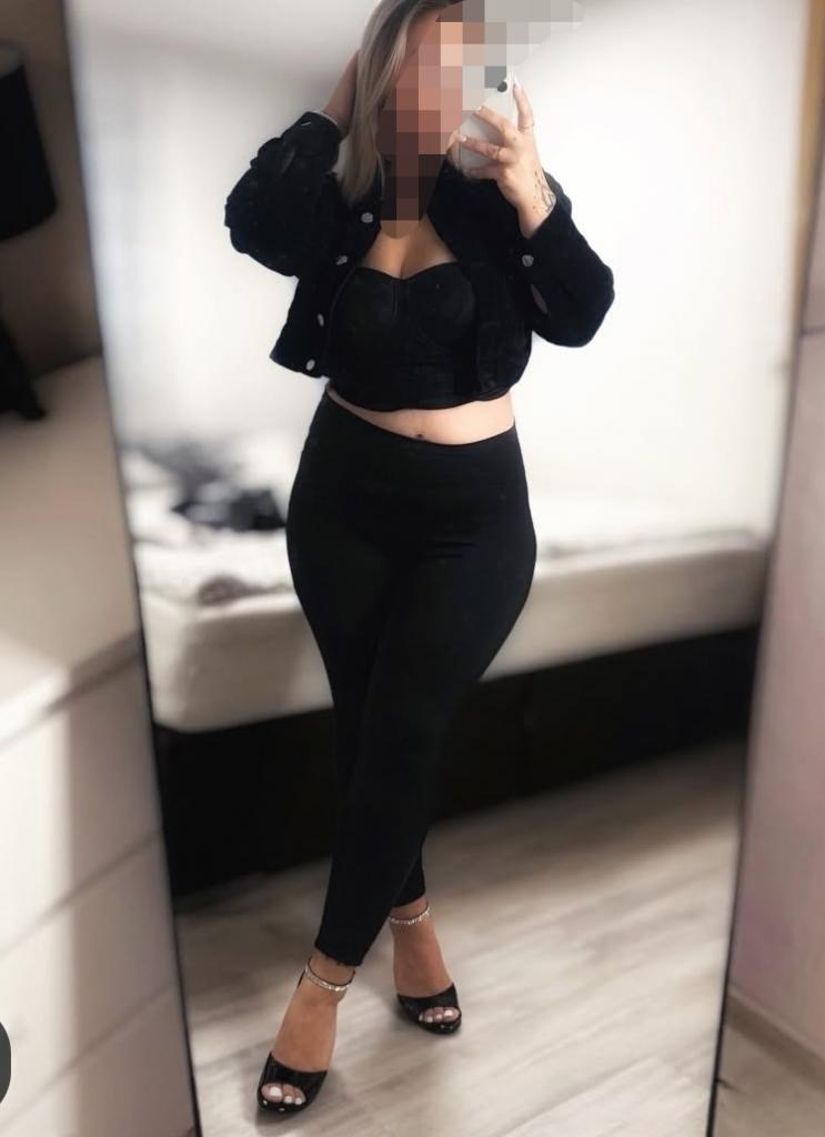 647247950: Chica busca chico en Lugo