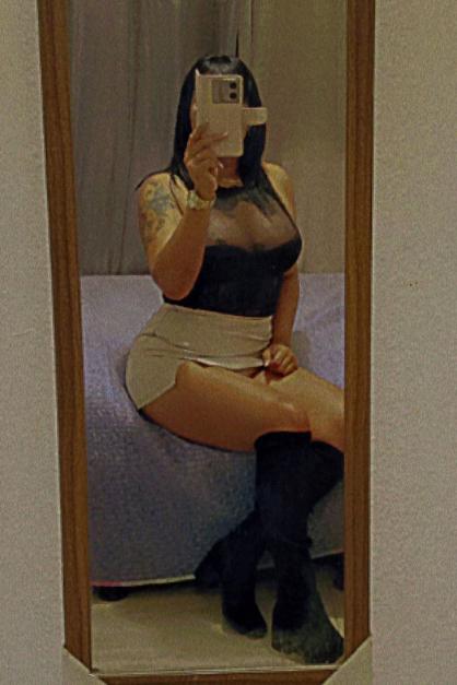 677376005: Chica busca chico en Madrid