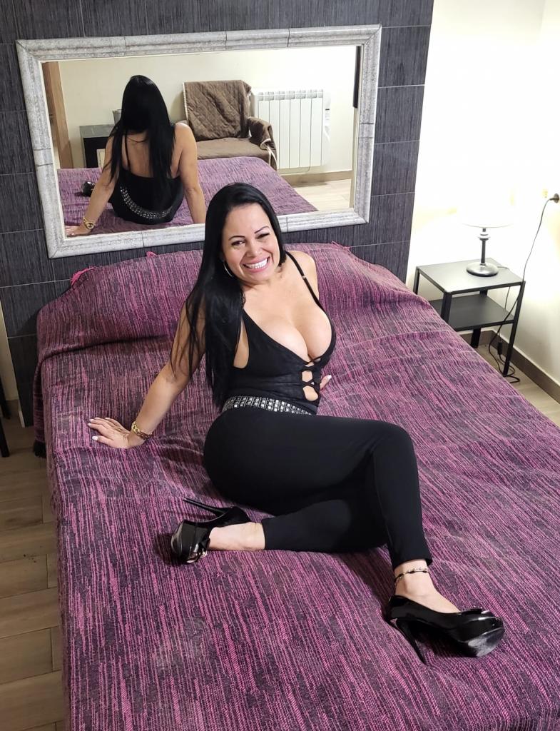Chica busca chico en Huesca: 
