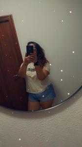 613286695: Chica busca chico en Alicante