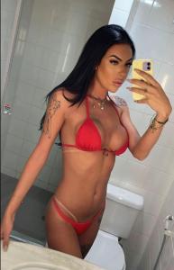 664570556: Transexual en Barcelona
