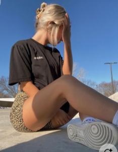 603255753: Chica busca chico en Murcia