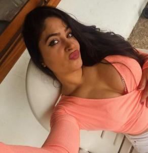 643250101: Chica busca chico en Cádiz