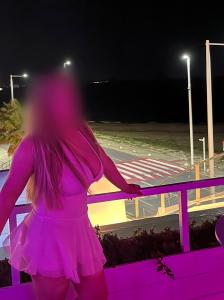637977663: Chica busca chico en Alicante