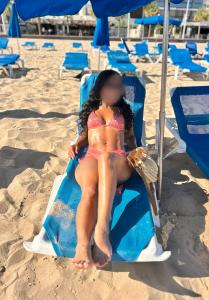 613710647: Chica busca chico en Alicante