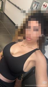 644458477: Chica busca chico en Barcelona