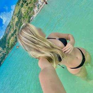 655450217: Chica busca chico en Gerona