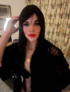 600482433: Transexual en León