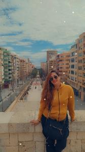 613286695: Chica busca chico en Alicante
