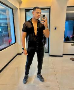 611364803: Chico busca chica en Gerona