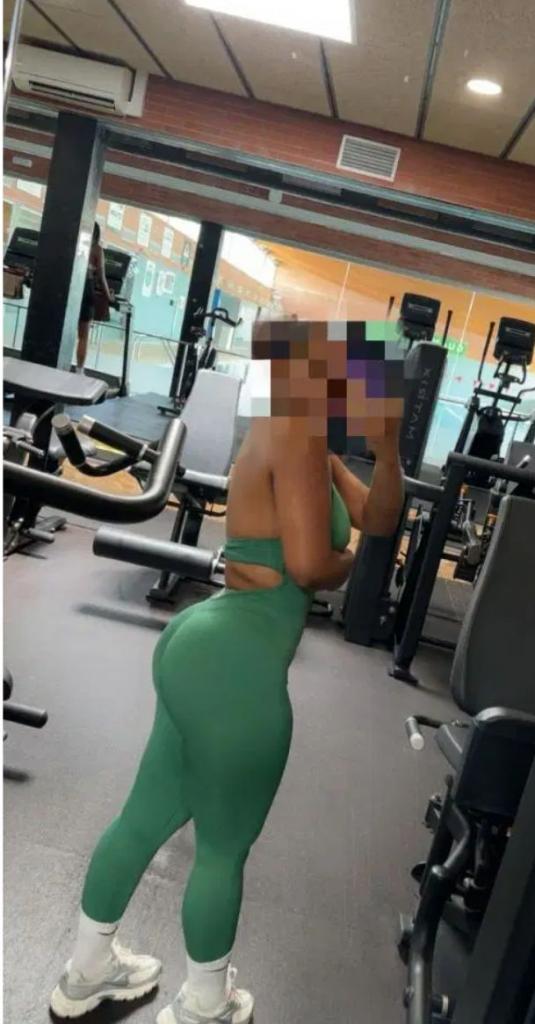 Chica busca chico en Orense: 