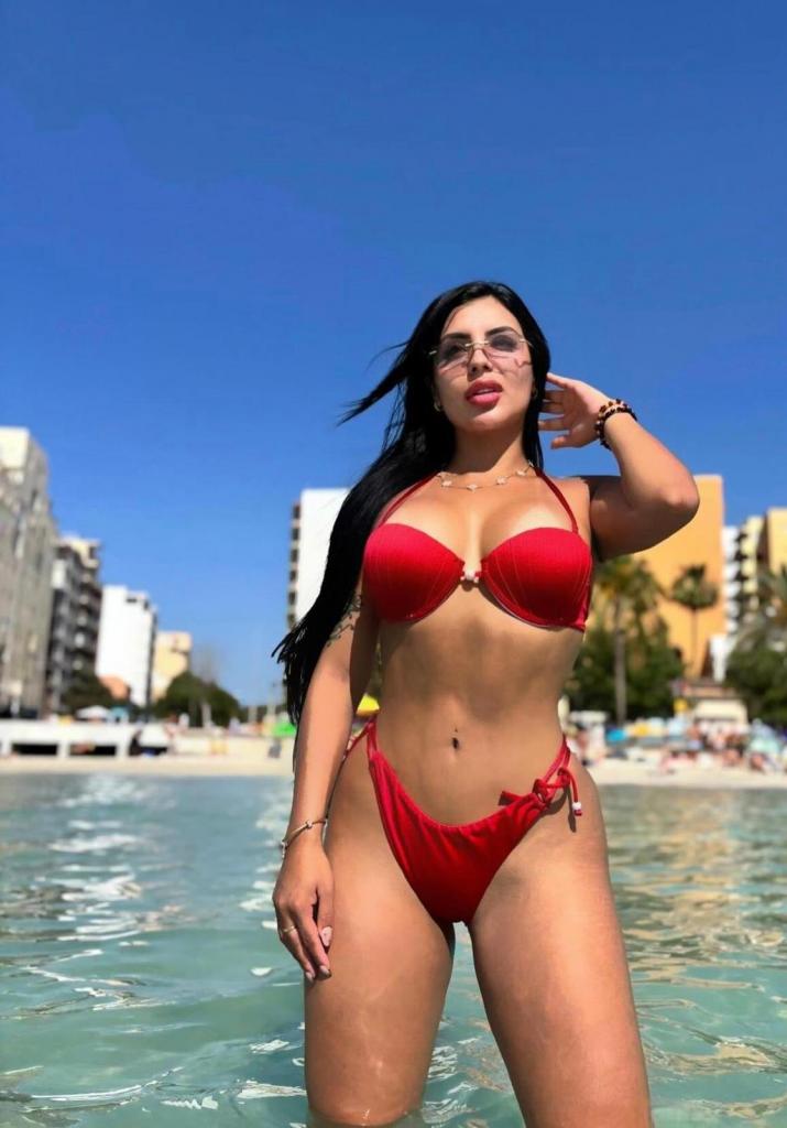 Chica busca chico en La Coruña: 