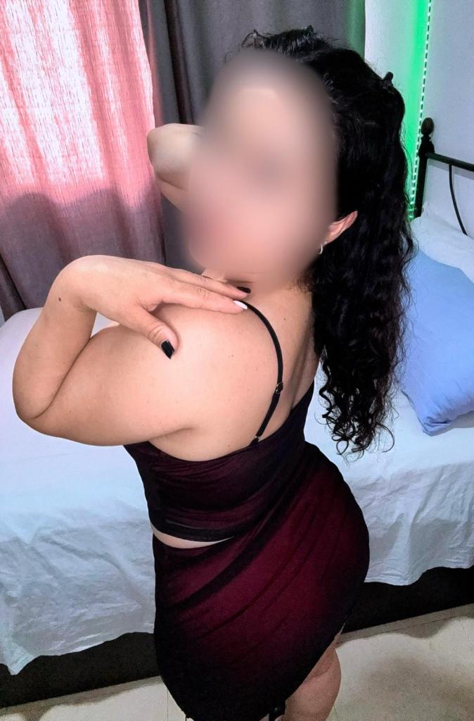 Chica busca chico en Almería: 