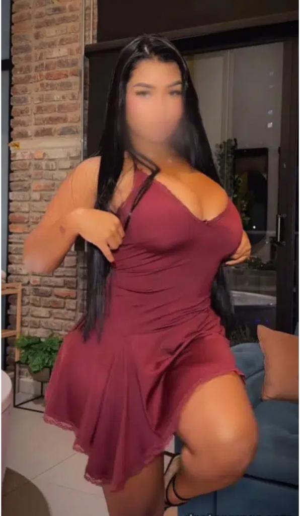 641605747: Chica busca chico en Lugo