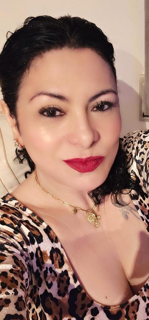 641306608: Chica busca chico en Albacete