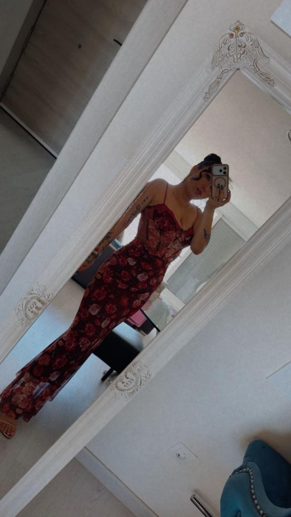 Chica busca chico en Alicante: 