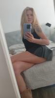 643946477: Chica busca chico en Málaga