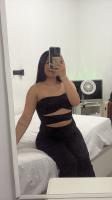 664581335: Chica busca chico en Barcelona